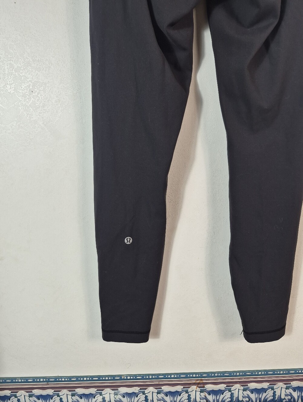 Lululemon 6 Wunder Train High-Rise Tight 25" - Picture 11 of 15